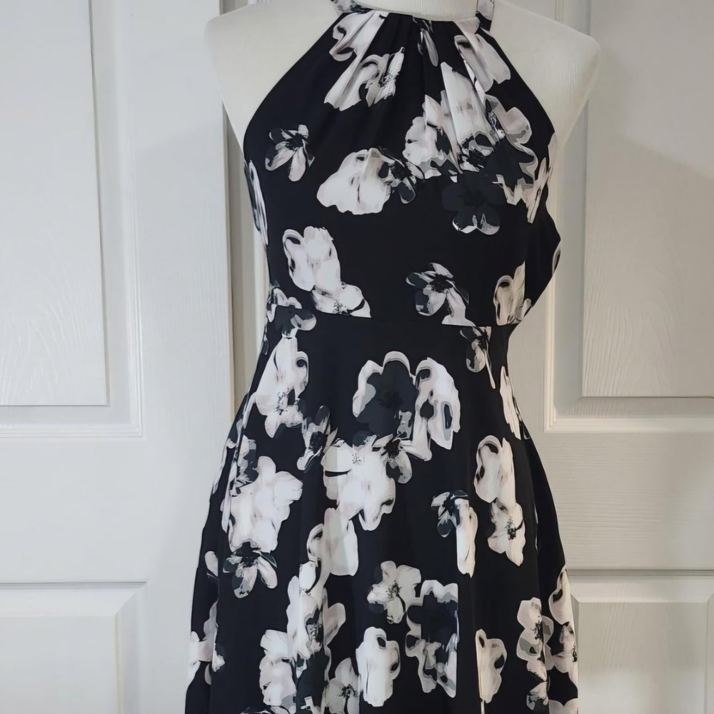 Express Black and White Floral Midi Dress